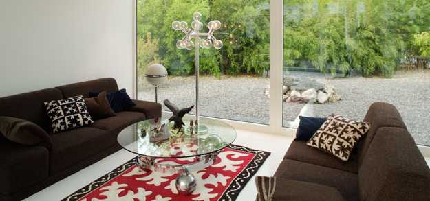 carpets and decorative pillows with felt appliques