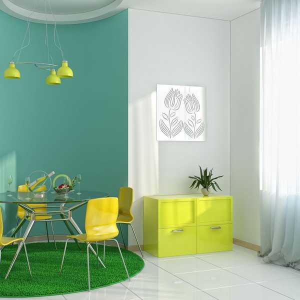 wall mirror with floral patterns