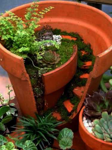 broken terracotta pots for garden landscaping