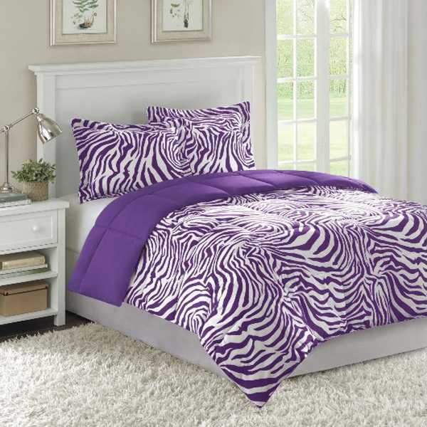 Set zebra bedding in purple color