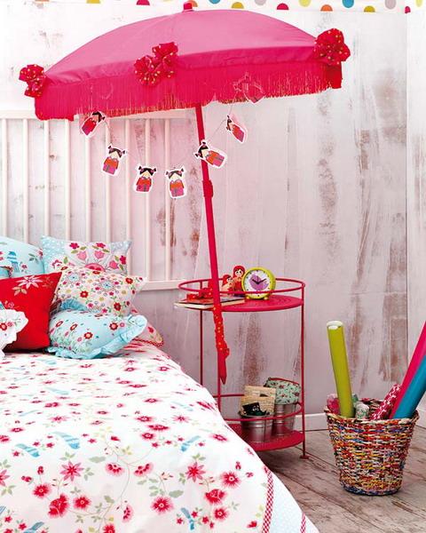 Craft Ideas for Kids Room Decorating with Fabrics and Bright ...