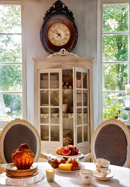 modern dining room decorating ideas in French style