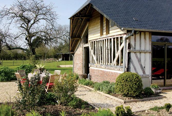 French country garden