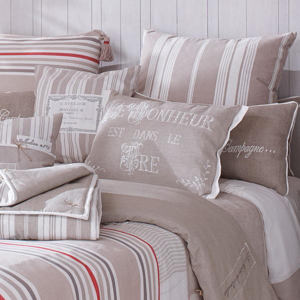 bedroom decoration with white and red color scheme with touches of gray