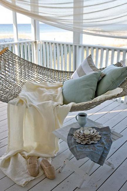 front porch decorating ideas, outdoor furniture and fabrics
