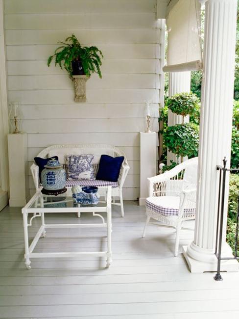 front porch decorating ideas, outdoor furniture and fabrics