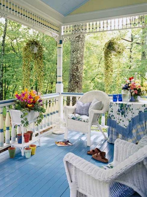 front porch decorating ideas, outdoor furniture and fabrics