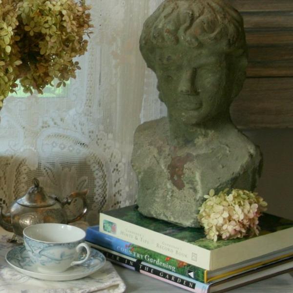  Shabby Chic Ideas inspired by beautiful flowers and decorations in vintage style 