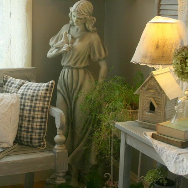 Shabby Chic Ideas inspired by beautiful flowers and decorations in vintage style