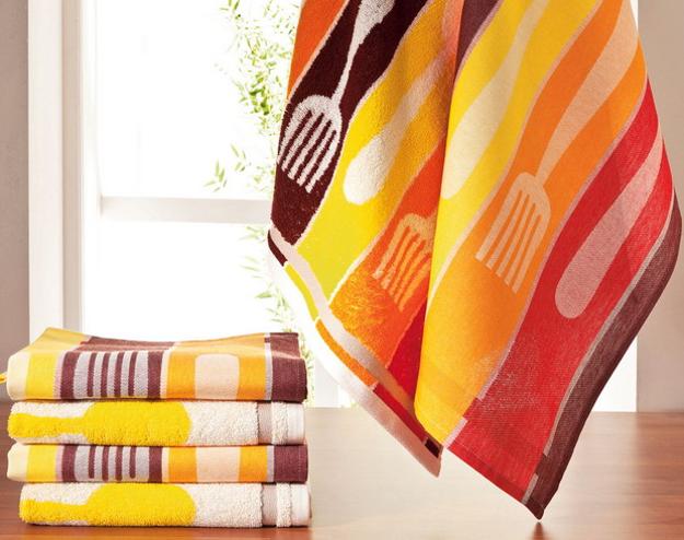 bright home accessories and color combinations for summer decoration