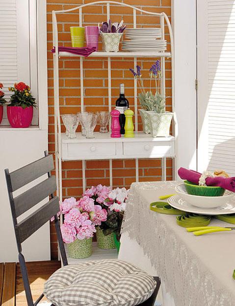 bright color combinations for the summer party decor