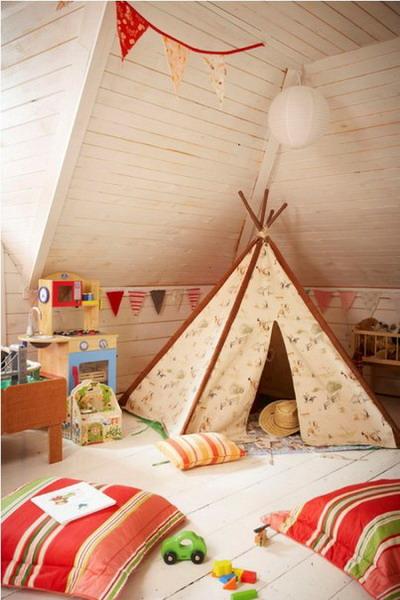 small tepee in creamy colors for kids bedroom decorating