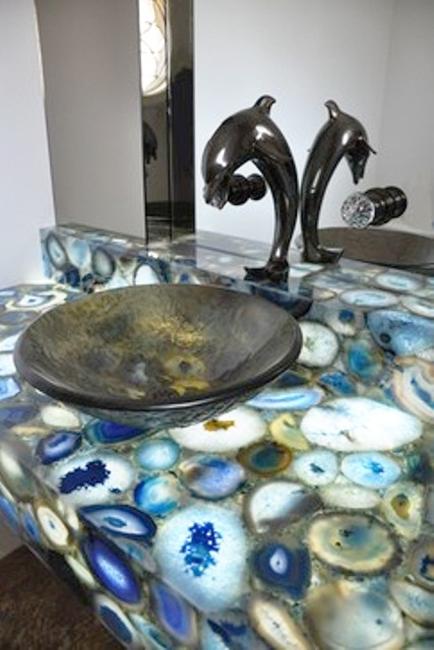 white and blue bathroom colors and nautical decor theme