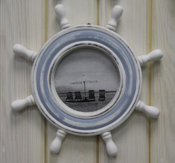 Interior Design with nautical decor accessories Ship wheel