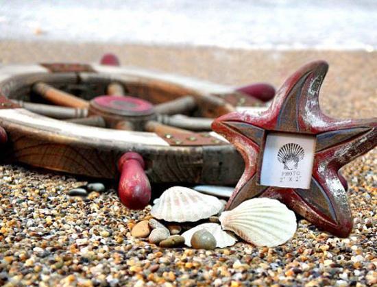 Interior Design with nautical decor accessories Ship wheel