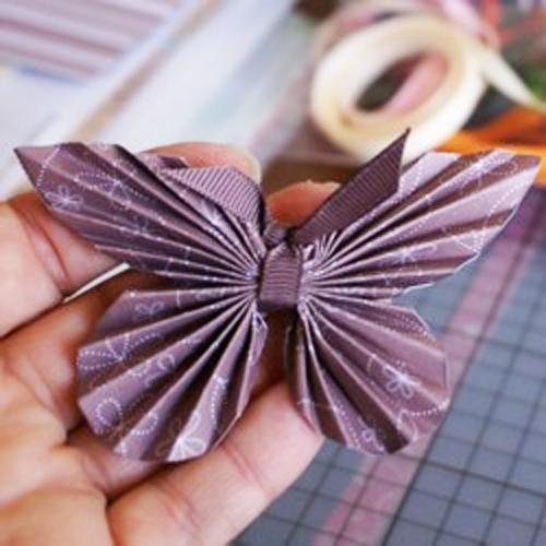 paper craft for decorating gifts with butterflies