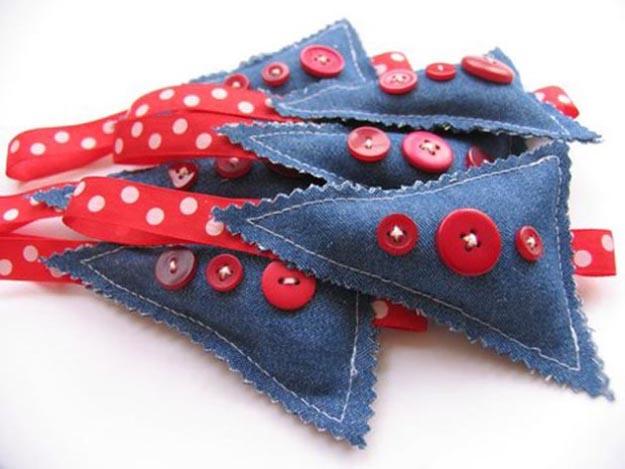 recycle crafts of old jeans made