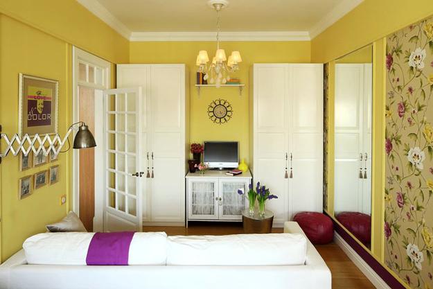 small apartment ideas, living room decoration paint with white and yellow colors 