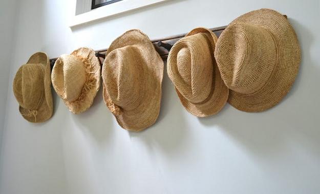 Modern Wall Decor Ideas, wall decorations made with hats