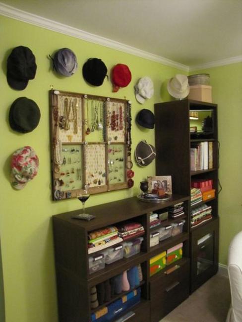 Modern Wall Decor Ideas, wall decorations with hats