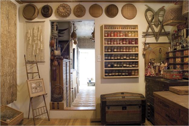 Modern Wall Decor Ideas, wall decorations with hats