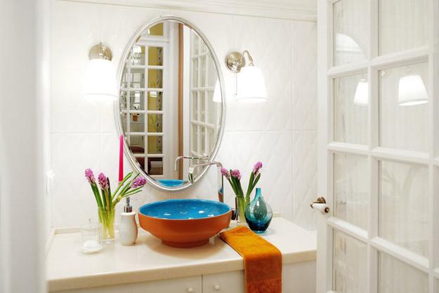 small bathroom decoration with white paint and colorful sink