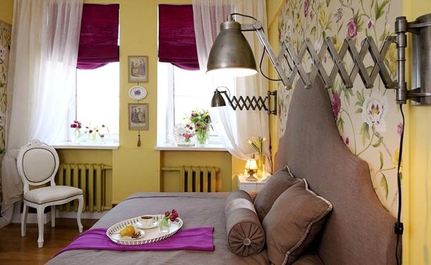 small bedroom decoration with yellow wall colors and floral wallpaper