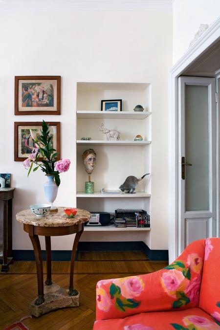 modern home decor ideas, materials, colors and room decoration pattern of textile designer Lisa Corti
