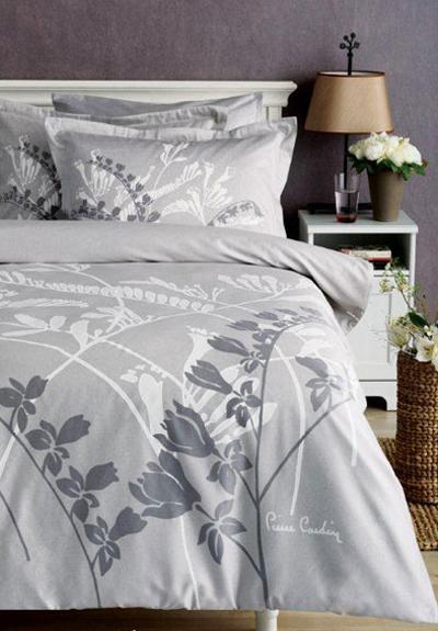 modern bedding fabrics and bedroom decorating ideas