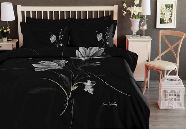 modern bedding fabrics and bedroom decorating ideas