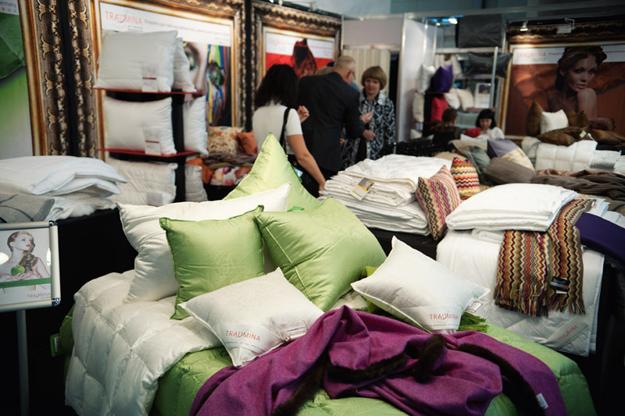  modern interior design with House Fabrics and textiles 