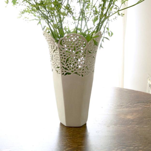 decorative vases and bowls, porcelain lamps and plates