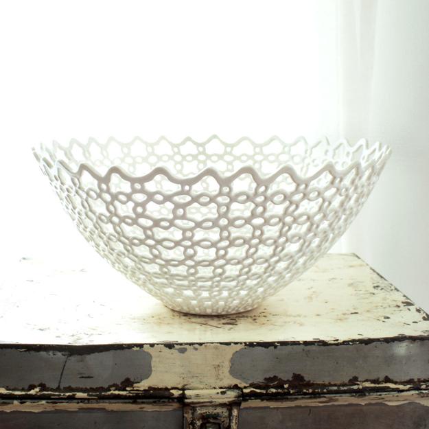 decorative vases and bowls, porcelain lamps and plates