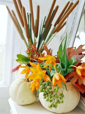 falling, ideas for table decoration with pumpkin and flowers