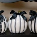 black and white Halloween decorating ideas