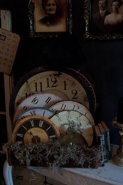 black and white Halloween decorating ideas