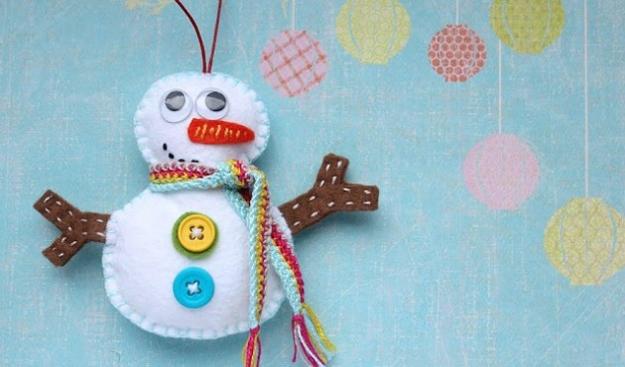 handmade felt Christmas decorations and unique gifts