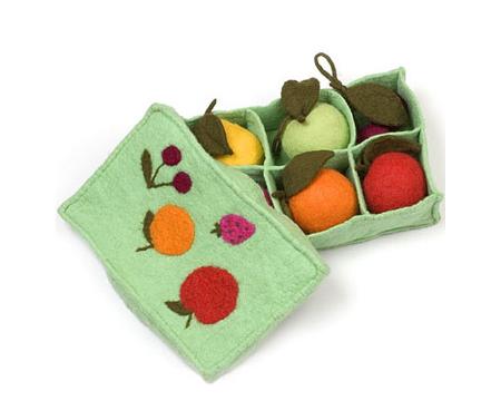  cheap home decorations with felt balls 