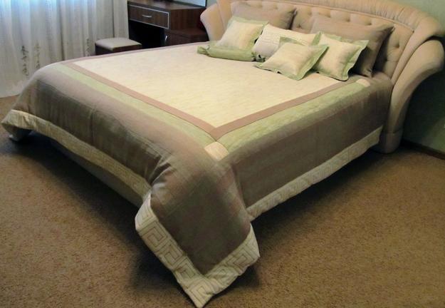 meander for interior decoration and textile prints