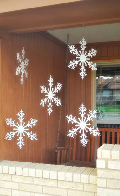 handmade snowflake decorations in a modern interior