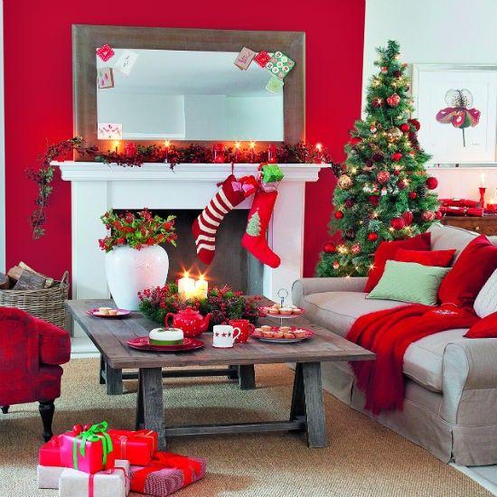 Merry Christmas Decorating Ideas for Living Rooms and Fireplace Mantels