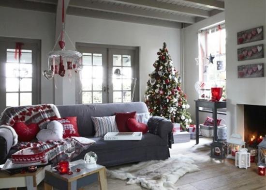 Merry Christmas Decorating Ideas for Living Rooms and Fireplace Mantels
