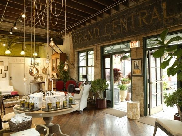 modern room decor in eclectic style and vintage details