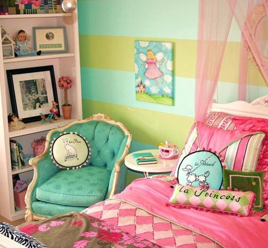 colorful girls bedroom decor with striped bedding set and white girls bedroom furniture - Girl Bedroom Colors colorful girls bedroom decor with striped bedding set and white girls bedroom furniture - Girl Bedroom Colors