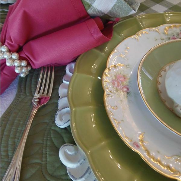 Easter decorations and table decorations
