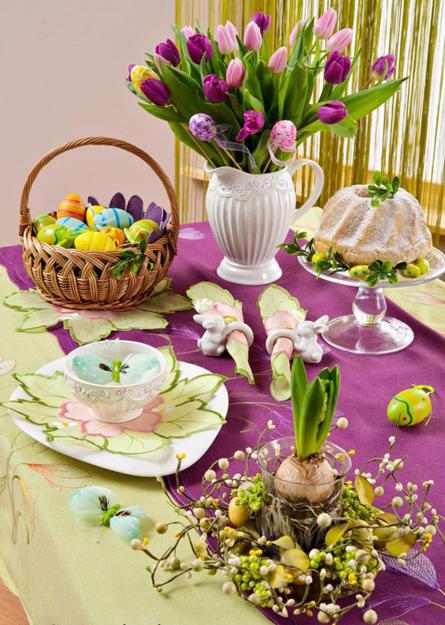 Easter decoration and table decoration in purple and green colors