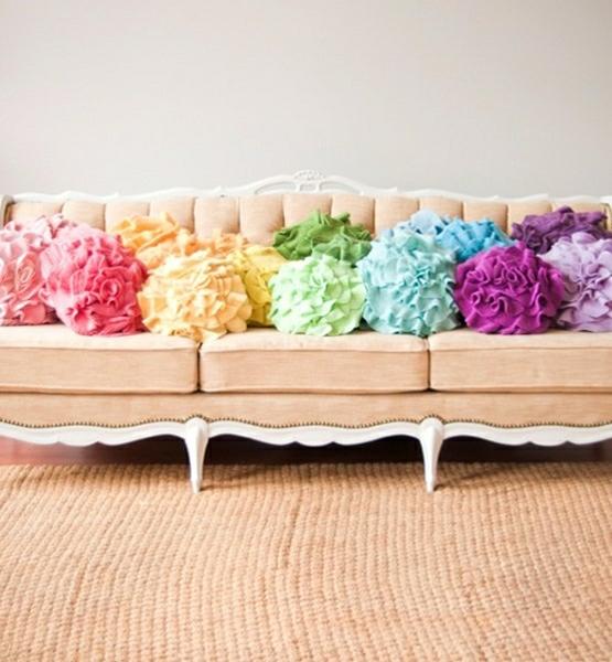 Knitting and crochet patterns, decorative pillows and throws for the home decoration