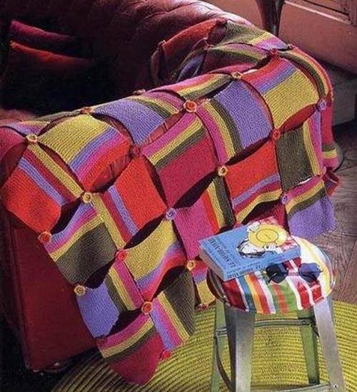 Knitting and crochet patterns, decorative pillows and throws for the home decoration