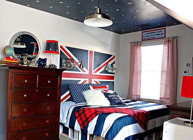 interior decoration ideas, red white and blue colors