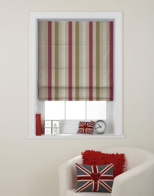 space decorate with vertical stripes